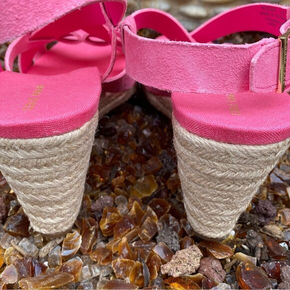 Cole Haan Size 9 M CRYSTAL WEDGE Fuschia Suede Sandals - Picture 9 of 9